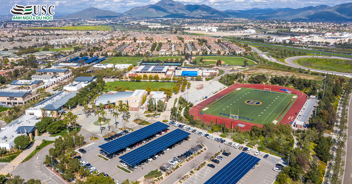 Mater Dei Catholic High School, San Diego, California