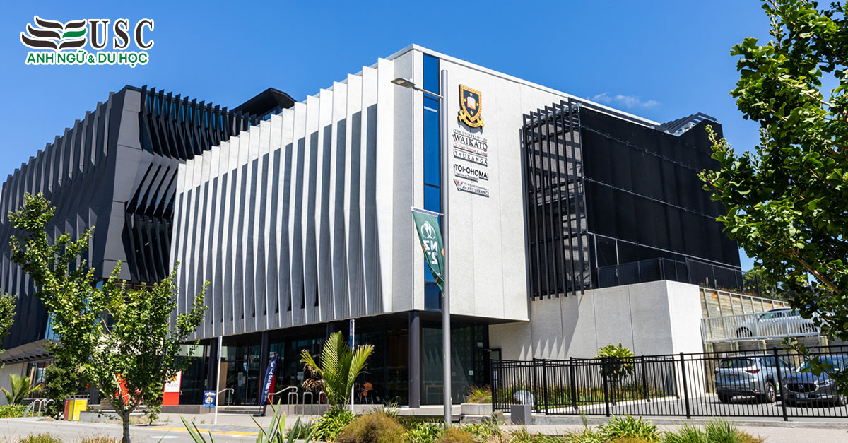 University of Waikato (UOW)